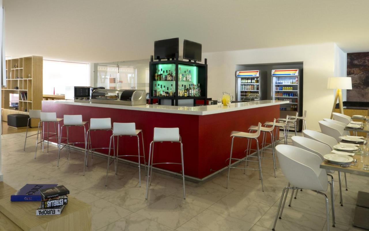 莱昂庆典酒店 外观 照片
